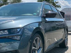 Silber Gebraucht 2021 Skoda Superb SportLine Kombi | 22.900 € (Superpreis)