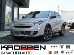 Beige Neu 2025 Fiat 600E La Prima SUV | 39.880 €