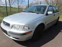Grau Gebraucht 2004 Volvo V40 Kombi | 890 € (Guter Preis)