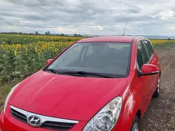 Rot Gebraucht 2011 Hyundai i20 Classic Kleinwagen | 4.200 € (Fairer Preis)