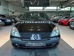 Schwarz Gebraucht 2004 Renault Clio II Kleinwagen | 2.549 € (Teuer)