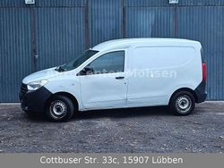 Weiß Gebraucht 2016 Dacia Dokker Express Essentiel Van | 3.999 € (Fairer Preis)