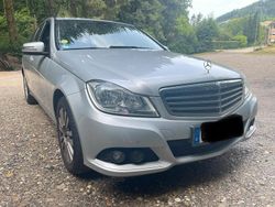 Silber Gebraucht 2013 Mercedes 200 Kombi | 7.499 €