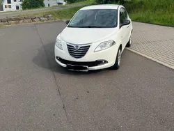 Weiß Gebraucht 2012 Lancia Ypsilon Kleinwagen | 7.000 € (Teuer)