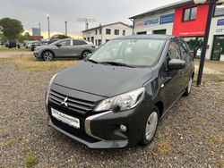 Grau Gebraucht 2023 Mitsubishi Space Star Select Limousine | 11.200 € (Fairer Preis)