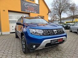 Blau Gebraucht 2020 Dacia Duster Celebration SUV | 12.490 € (Guter Preis)