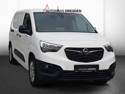 Jade weiss/arktis weiss Gebraucht 2021 Opel Combo-e Life Edition Limousine | 18.990 € (Fairer Preis)