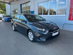 Dark penta metal m Gebraucht 2024 Kia Ceed Sportswagon Vision Kombi | 24.490 € (Fairer Preis)