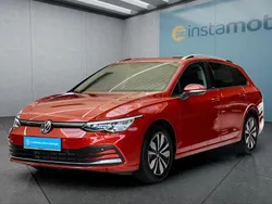 Rot Gebraucht 2024 VW Golf VIII Kombi | 28.199 € (Guter Preis)
