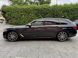 Schwarz Gebraucht 2020 BMW M550 Performance Limousine | 42.980 € (Fairer Preis)
