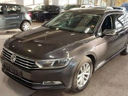 Grau Gebraucht 2019 VW Passat Comfortline Kombi | 16.900 € (Fairer Preis)