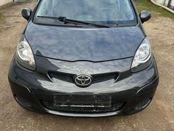 Grau Gebraucht 2011 Toyota Aygo Kleinwagen | 3.250 € (Teuer)