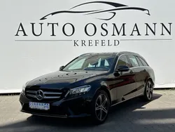Ung. schwarz unilack Gebraucht 2020 Mercedes C300e Avantgarde Kombi | 22.750 € (Fairer Preis)