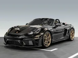 Gruen Neu 2025 Porsche 718 Spyder Cabrio | 202.750 € (Teuer)