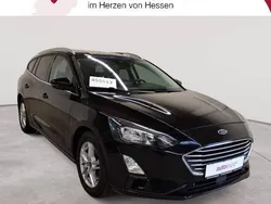 Obsidianschwarz metallic Gebraucht 2020 Ford Focus Cool & Connect Kombi | 9.090 € (Guter Preis)