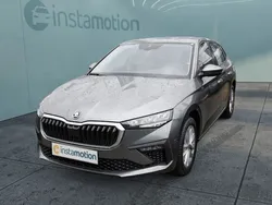 Grau Gebraucht 2024 Skoda Scala Selection Kleinwagen | 21.940 € (Fairer Preis)