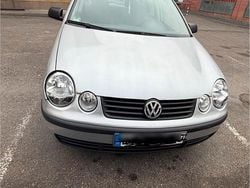 Silber Gebraucht 2002 VW Polo Kleinwagen | 1.600 € (Guter Preis)