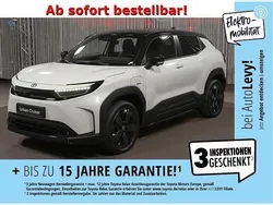 Blau Neu 2025 Toyota Urban Cruiser Comfort SUV | 29.299 €