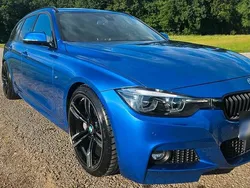Blau Gebraucht 2018 BMW 340 Kombi | 38.399 €