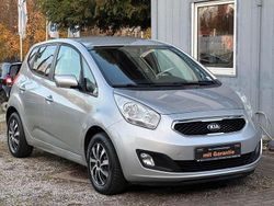 Silber Gebraucht 2015 Kia Venga DREAM-TEAM Edition Kleinwagen | 9.990 € (Fairer Preis)