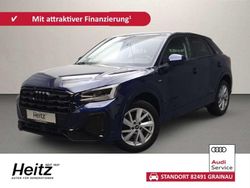 Blau Gebraucht 2021 Audi Q2 S-Line SUV | 16.990 € (Guter Preis)
