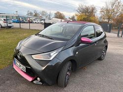 Grau Gebraucht 2020 Toyota Aygo x-style Kleinwagen | 10.990 € (Fairer Preis)