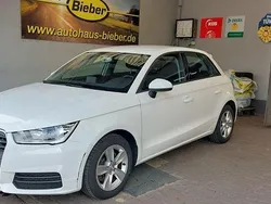 Weiß Gebraucht 2018 Audi A1 Sportback Kleinwagen | 11.990 € (Fairer Preis)