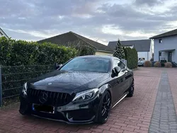 Schwarz Gebraucht 2016 Mercedes C300 Coupé | 29.000 € (Teuer)