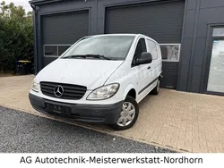 Weiß Gebraucht 2009 Mercedes Vito Van / Kleinbus | 5.950 €