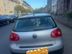 Silber Gebraucht 2004 VW Golf V Kleinwagen | 3.900 € (Etwas zu teuer)