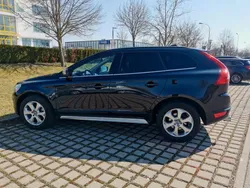 Schwarz Gebraucht 2010 Volvo XC60 R-Design SUV | 10.900 € (Teuer)
