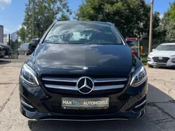 Schwarz Gebraucht 2016 Mercedes B180 Van / Kleinbus | 15.500 € (Etwas zu teuer)