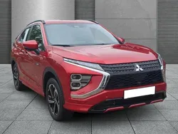 Rot Neu 2024 Mitsubishi Outlander P-HEV | 32.489 €