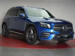 Mercedes GLB220