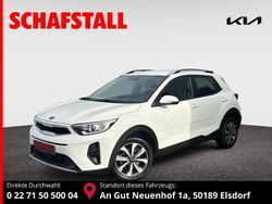 Weiss (clear white) Gebraucht 2020 Kia Stonic Vision SUV | 15.979 € (Fairer Preis)