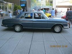 Blau Gebraucht 1972 Mercedes 280 SE Limousine | 22.999 €