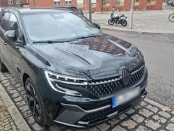 Schwarz Gebraucht 2024 Renault Austral Techno Esprit Alpine SUV | 30.500 € (Fairer Preis)