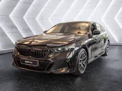 Black sapphire Neu 2025 BMW 530e M Sport Limousine | 73.990 € (Teuer)