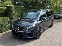 Schwarz Gebraucht 2023 Mercedes V300 Van / Kleinbus | 63.500 € (Fairer Preis)