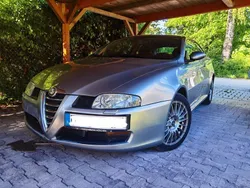Silber Gebraucht 2005 Alfa Romeo GT Distinctive Coupé | 2.900 € (Guter Preis)