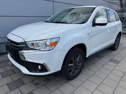 Weiß Gebraucht 2018 Mitsubishi ASX Basis SUV | 11.900 € (Etwas zu teuer)