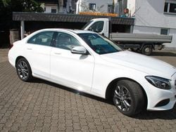 Weiß Gebraucht 2016 Mercedes C180 Limousine | 18.900 € (Guter Preis)
