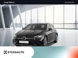Metalliclack kosmosschwarz Gebraucht 2024 Mercedes A180 AMG line Limousine | 29.750 € (Guter Preis)