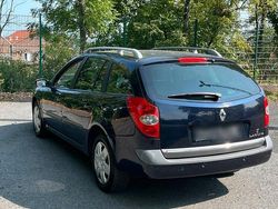 Blau Gebraucht 2007 Renault Laguna III Kombi | 1.950 € (Superpreis)