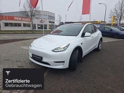 Weiß Gebraucht 2022 Tesla Model Y Long Range AWD SUV | 36.100 € (Fairer Preis)