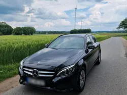 Schwarz Gebraucht 2015 Mercedes C220 Kombi | 10.000 € (Fairer Preis)