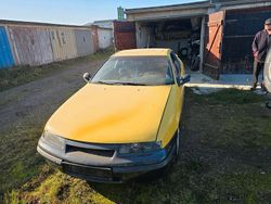 Gelb Gebraucht 1991 Opel Calibra Coupé | 1.500 €