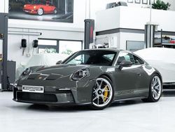 Grau Gebraucht 2022 Porsche 992 | 225.890 €