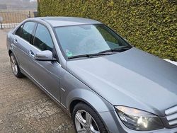 Grau Gebraucht 2010 Mercedes C180 Limousine | 11.000 € (Etwas zu teuer)
