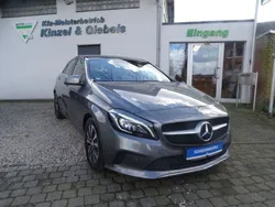 Grau Gebraucht 2016 Mercedes A180 Limousine | 15.300 € (Etwas zu teuer)